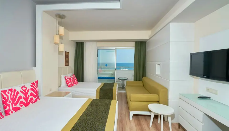 اورنج کانتی آنالیا